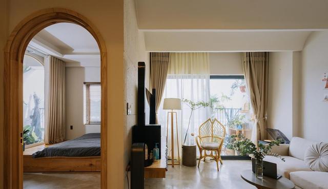 64公寓,拱形吊顶,餐厅打造阅读区,独居也能如此有仪式感