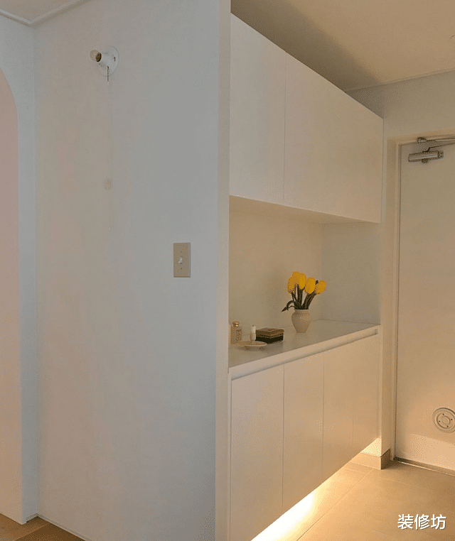 精致韩国夫妻的断舍离生活，家里没有家具，日子却越过越开心