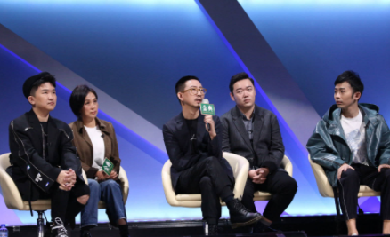 周深|《天赐的声音》碰上硬茬,周深GAI道出观众心声,鉴赏团惨遭打脸