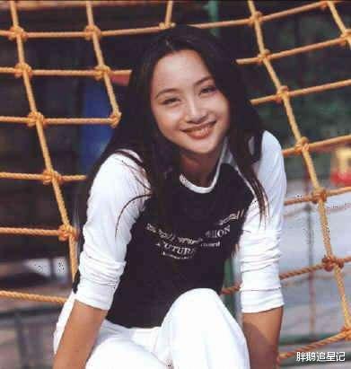 主持人|8位过气主持人，做婚礼司仪，沦为阶下囚，得重病，各有各的心酸