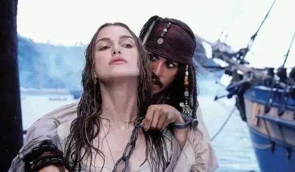 电影|3年过去，被评为“全球10大女神”的人今如何？有人拖欠房租被告