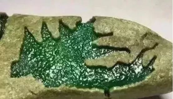 翡翠|当翡翠原石耍起“流氓”来，打了不少资深行家的脸
