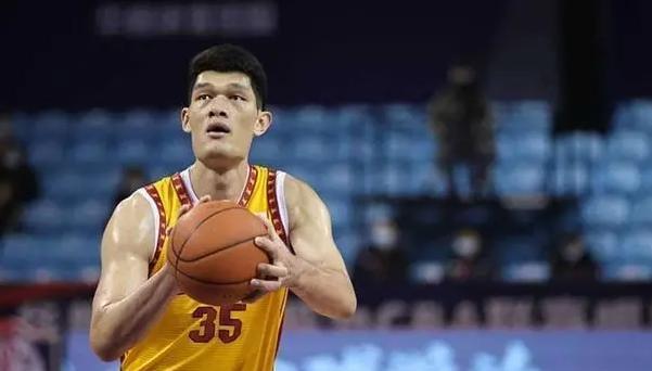孙铭徽|山西内线顶薪留队，高诗岩成预言家，郭士强感恩球迷