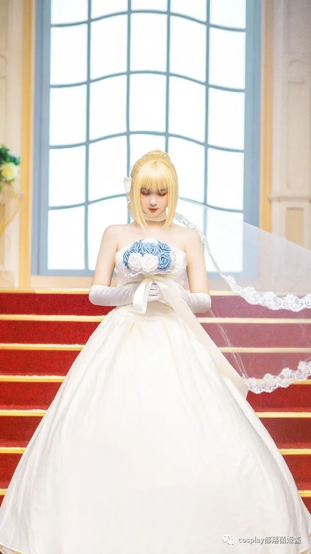 |cos：型月十周年婚纱阿尔托利亚·潘多拉贡cos正片@绫Aya在这