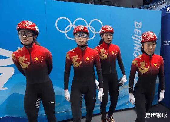 中国队|0.23秒被绝杀！韩国队无缘金牌，中国队收获铜牌，手持国旗绕场庆祝