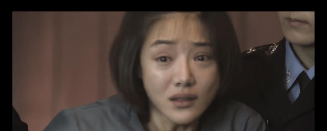 邓家佳|打败汤唯，碾压袁泉，恩爱15年却突然宣布离婚：恭喜，终于轮到她红了！