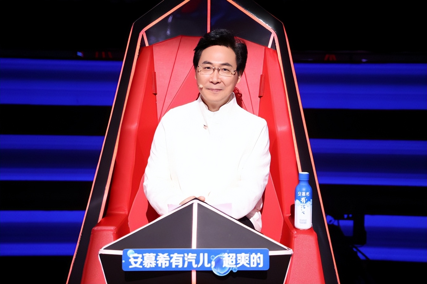 李荣浩|2022好声音导师对战:李荣浩赢了,刘琦得0票,范本桐惨遭淘汰