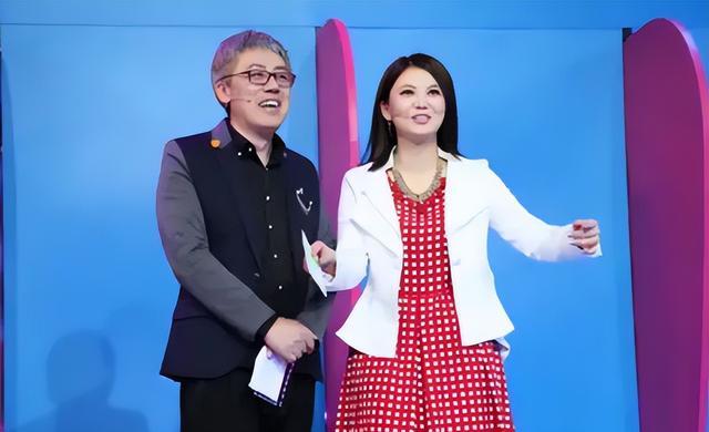 毛宁|“过气歌王”现状：有人跑商演，有人查无此人，一地的辛酸和尴尬