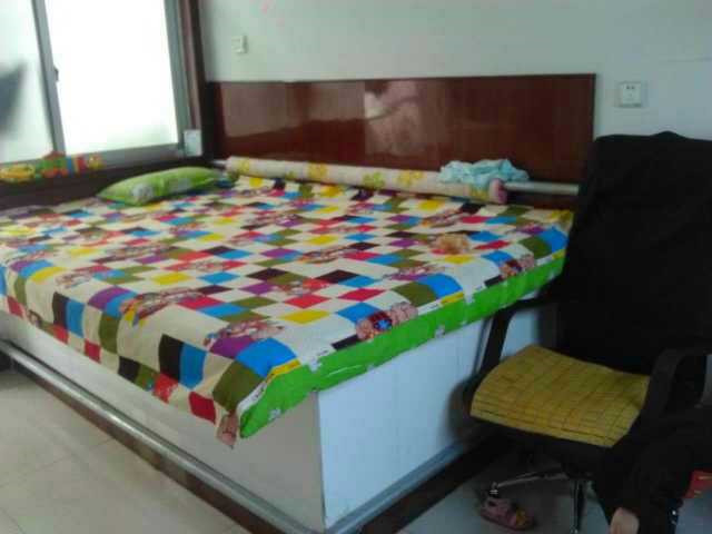 晒晒我的农村四合院,卧室没有床,厨房很奇怪,估计你都没见过