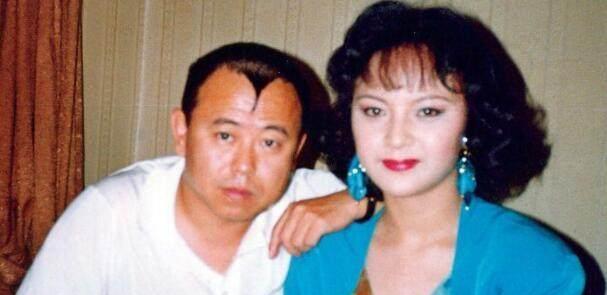 潘长江|娱乐圈这8位男星，自己长相一般，娶的老婆却都如花似玉