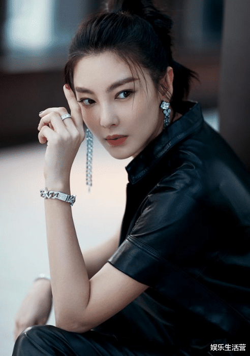 张雨绮|张雨绮剪短发上瘾，称平头指日可待，看到正脸，网友：换了个头？