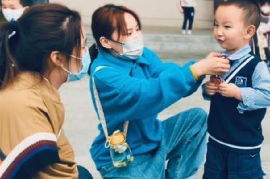 |熊磊晒与外婆同框合照，评论区获网友暖心祝福，点赞评论有深意