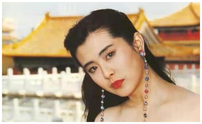 豆瓣|迷倒影坛的7位女明星,一个比一个绝色,有人被誉为“地球球花”