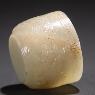 石榴|和田玉籽料石榴纹杯