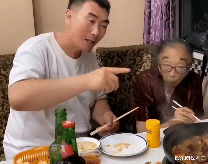 家产|马玉琴干吃生茄子把蘸酱,后悔将全部家产给儿孙,网友:自作自受