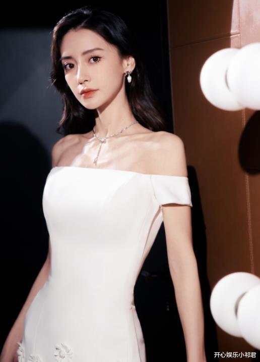 Angelababy|Angelababy“一字肩”礼服裙造型,刷新了我对她“美貌”的认知