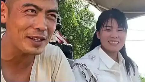 刘涛|农村的涛，胜似刘涛，拥百万粉丝，眼光清澈，脸有肉感，天然质朴