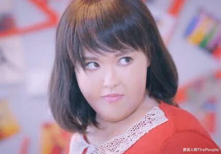 明星|女明星们扮土太奇葩，有人放不下精致的妆，有人下血本增肥毁形象