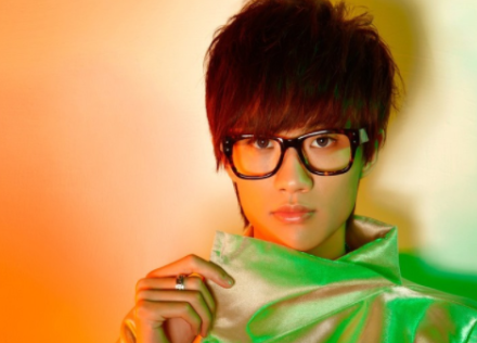 许嵩|“雅俗共赏”许嵩：央视用15分钟表扬，却曾被贴上“恶俗”标签