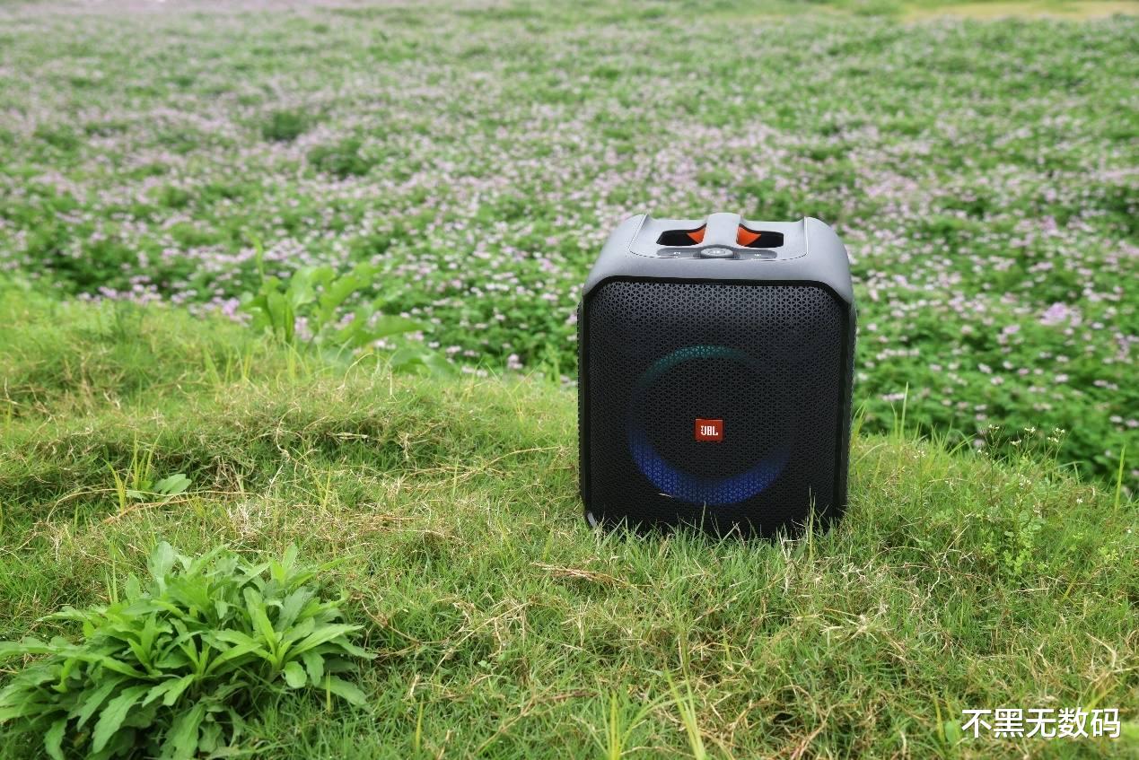 音箱|Bose小水壶升级成JBL户外气氛组，宜静宜动，JBL这音箱什么体验