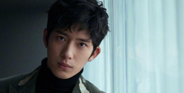 突袭|中日韩“泪痣男神”图鉴：骨相平平无奇，却靠泪痣拯救了一张脸