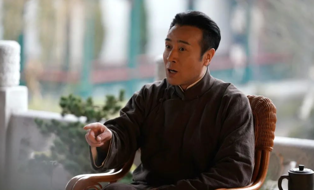 于和伟|于和伟经典王炸剧网络首播，老戏骨演技惊艳四座，连刷8集上瘾了