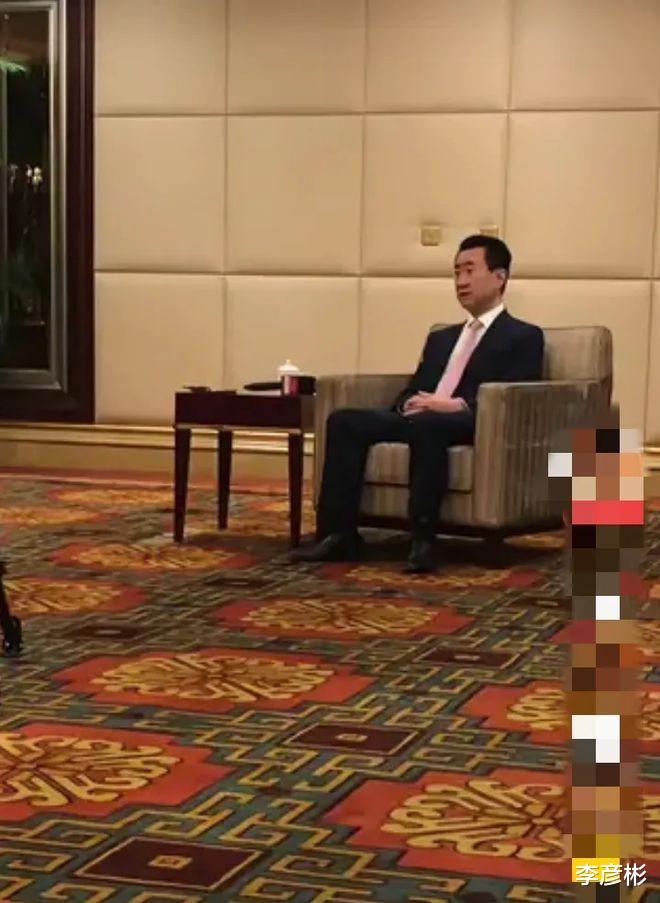 韩国综艺节目|王健林近照被曝光，骨瘦如柴，网友：感觉好心酸