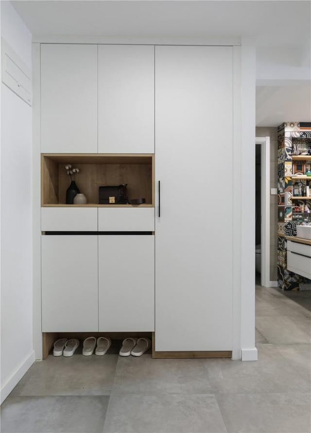 解决室内门对门的4种方法,总有一款适合你,装修前后都能改