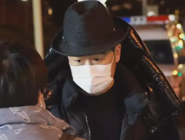 春晚|春晚彩排照曝光,贾玲撞脸大白,王嘉尔造型抢镜,包贝尔胖出屏幕