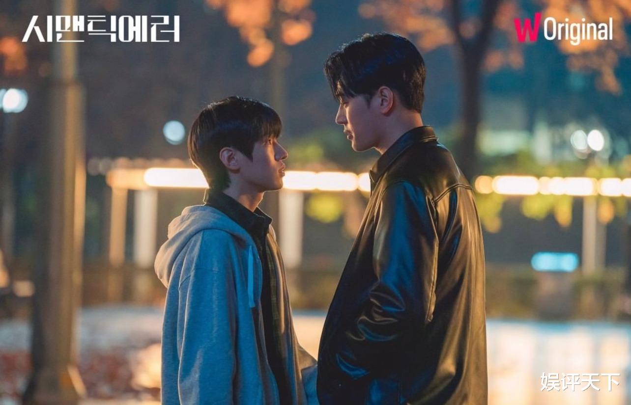 张丰毅|2022年度娱乐盘点：影视作品中的十大男男CP