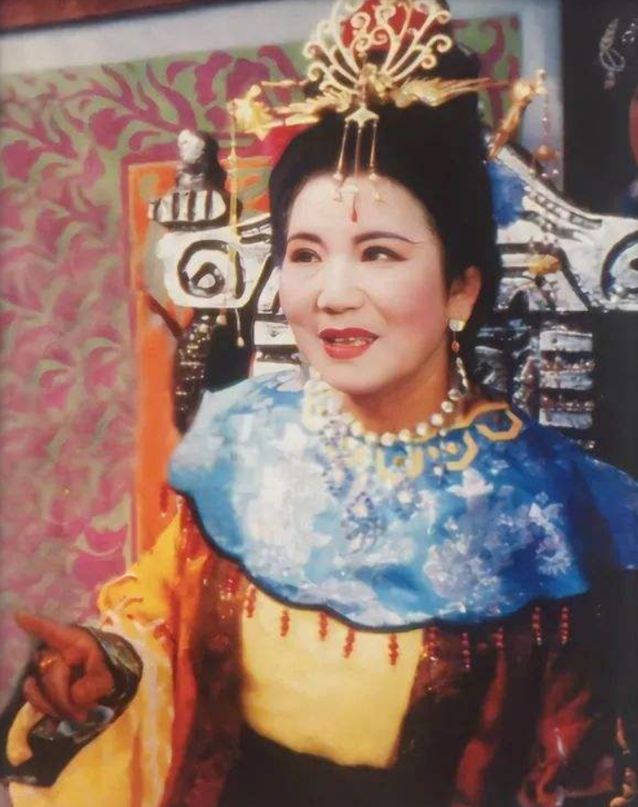 王真儿|赵丽蓉悲惨的一生:32岁守寡,改嫁小叔子再丧夫,49岁女儿又夭折