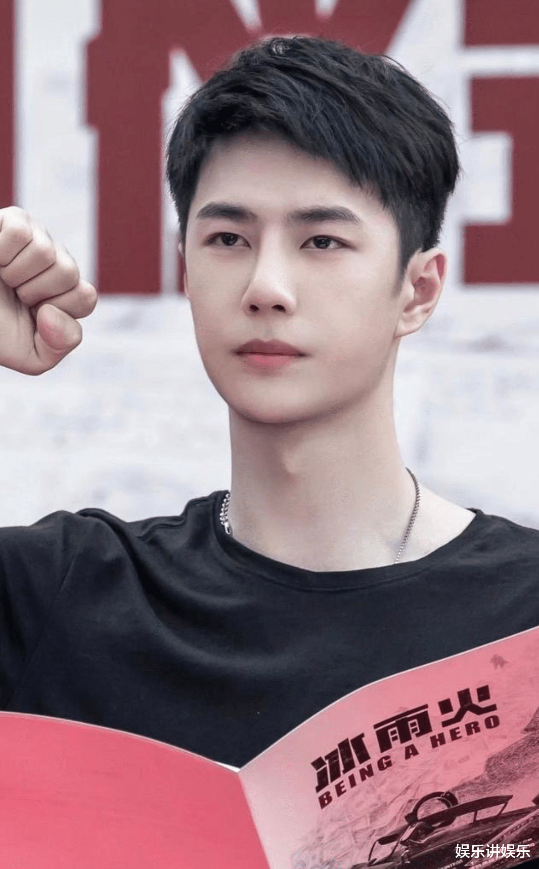 熊黛林|《冰雨火》制作人发文期待相见,粉丝震惊“胎动”,却被关联笑喷