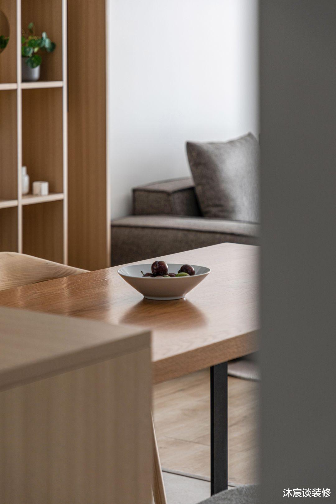 独居姑娘晒出新家,不豪华很清新,氛围治愈,生活过得惬意又温暖