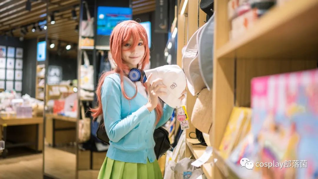 |cos：五等分的新娘中野三玖校服cos正片@如月灰