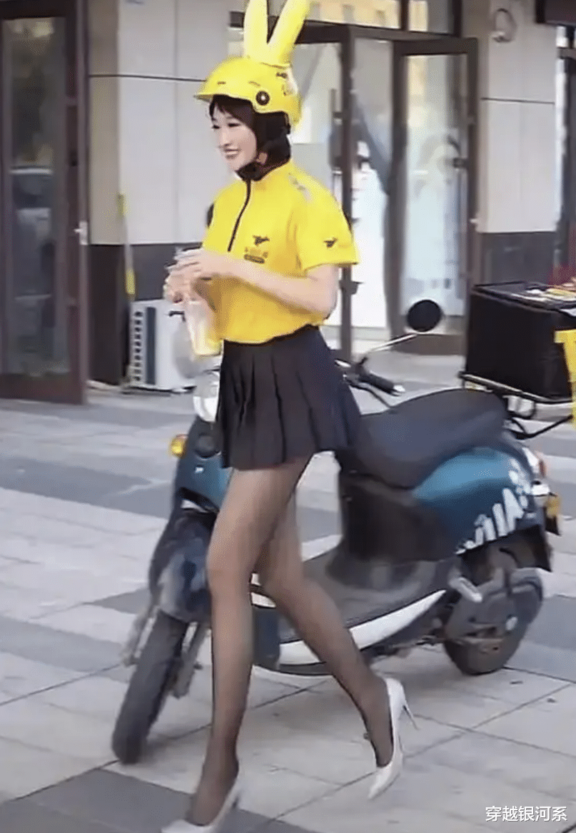 外卖骑手中女性越来越多,说明了什么?