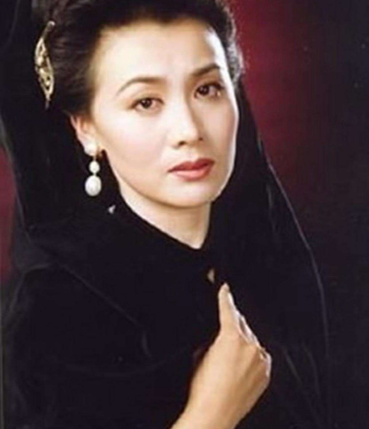 王鹤棣|李媛媛:为了生孩子拒绝治癌,孩子2岁时去世,痴情丈夫至今未婚