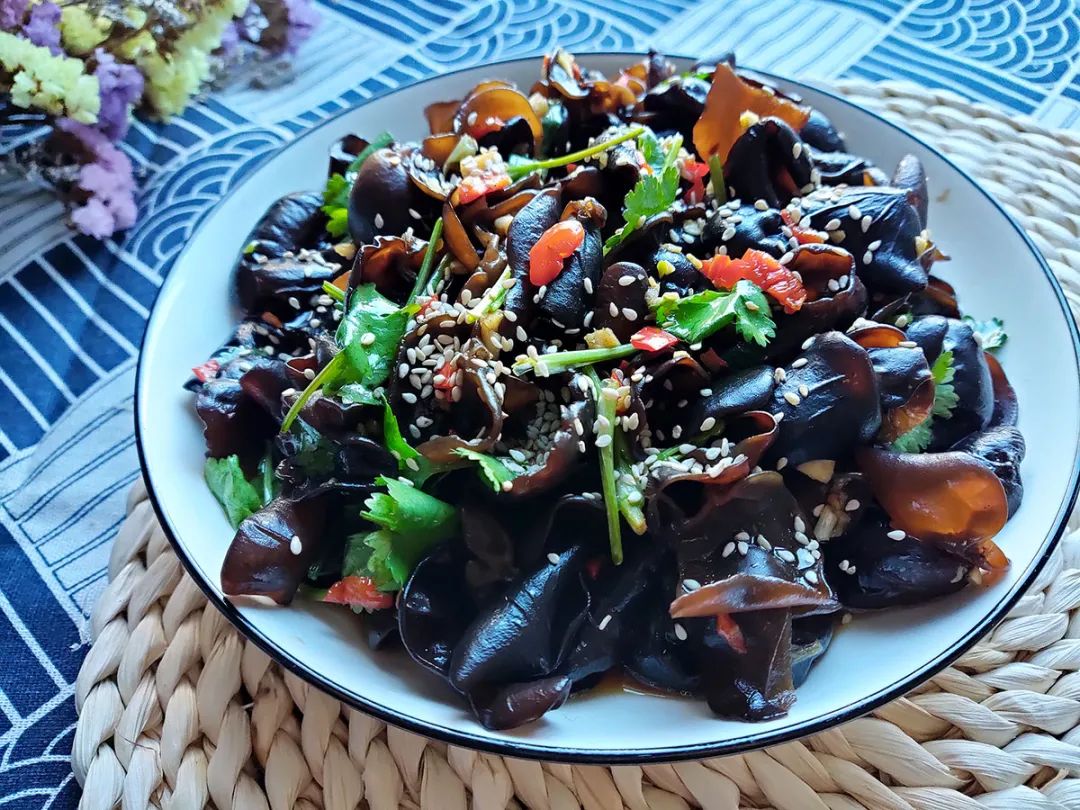 养生|食疗必备:白癜风患者如何根据自身体质选择饮食?