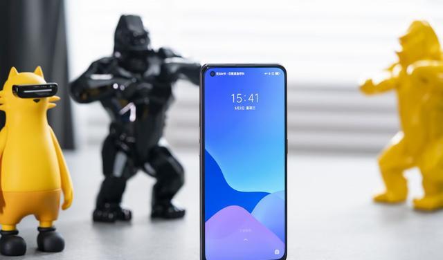 高通骁龙|12+256G又降700块，骁龙888、天玑1200旗舰纷纷清仓，还好没买早