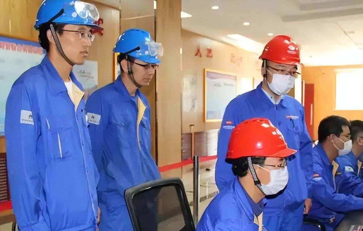 贵阳|“理想男友”职业排名,国企职员意外垫底,前三甲门槛都不低