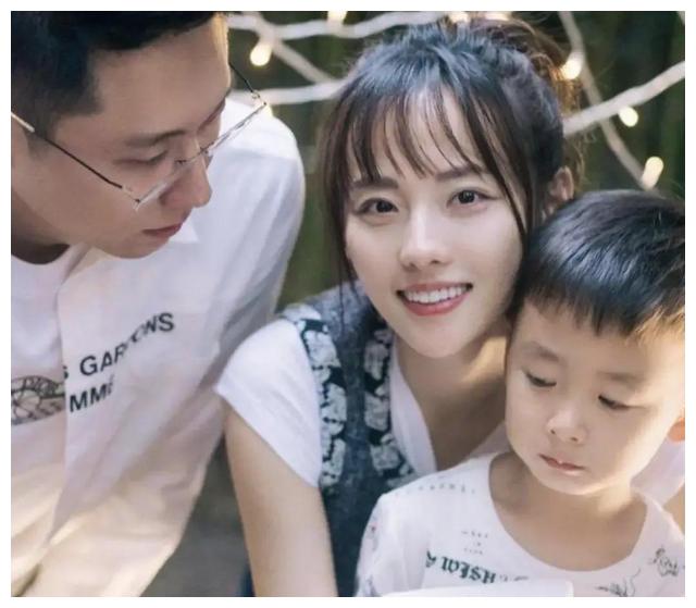 张嘉倪|张嘉倪工作室发声,辟谣“净身出户,买超转移资产争二子抚养权”