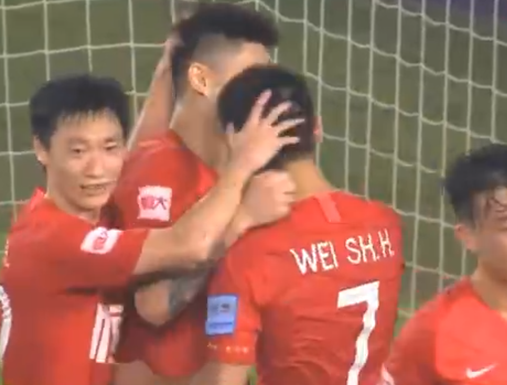 广州队|不离不弃！广州队五大主力或留队，后防核心已发声，只剩唯一问题