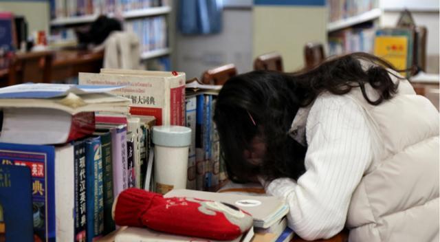 考研|“名校，是考研的终极目标吗”？往届生给出答案，提前知道较好