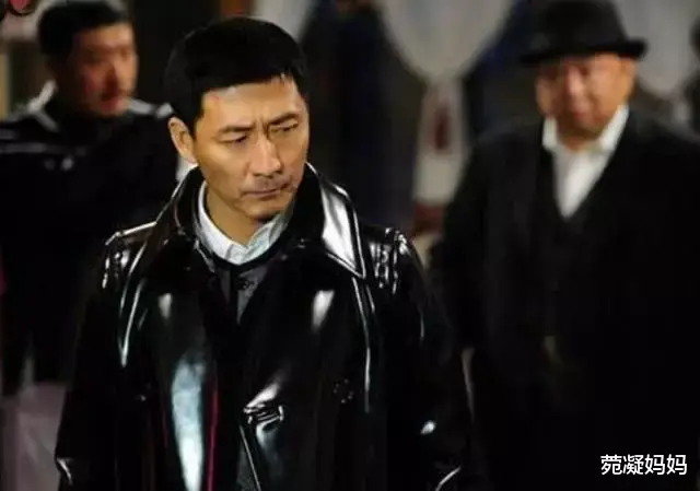 白眉大侠|《白眉大侠》27年后,男三成神剧专业户,大头房书安已退圈