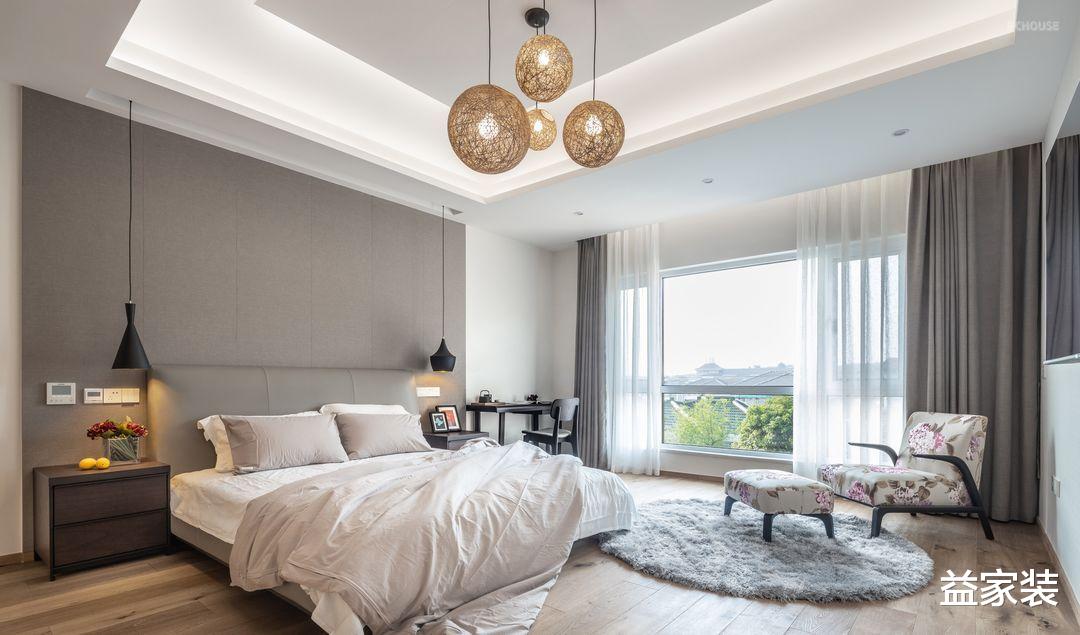 四代同住的别墅,不局限于单一风格,构建时尚的现代居所