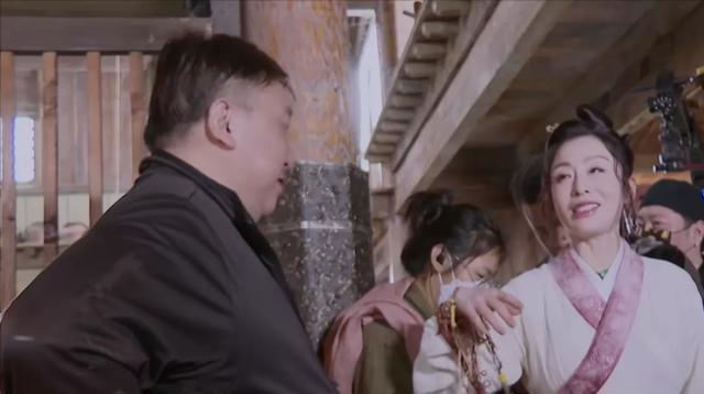 张敏|女神张敏复出，变脸太多认不出，网友：美人迟暮如此心酸