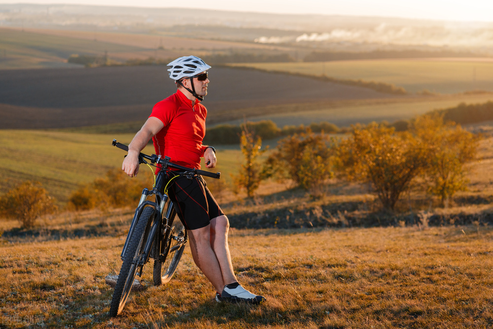 运动|骑行明明带来了那么多身体不适，为什么还有那么多人在坚持？