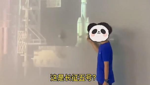 西藏：男孩参观天文馆发现“错误百出”，气到暴走，网友议论纷纷