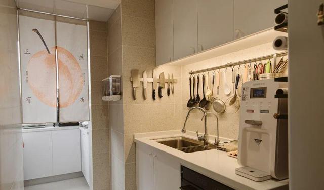 她家不豪华，可一进屋就把我迷住，极简中式风温馨又实用，晒晒！