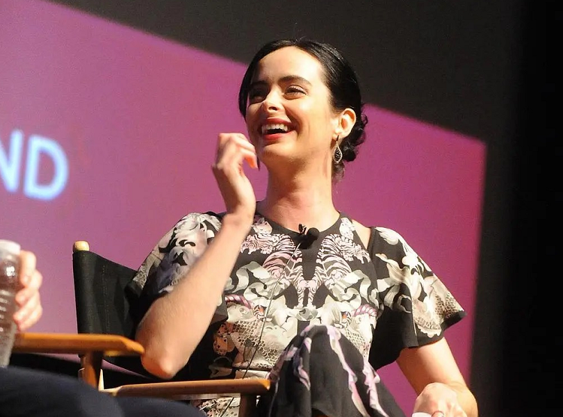 王鹤棣|从事了多年的模特工作，外表出众演技超强，众多导演很看好她