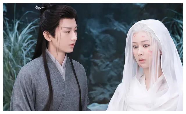 裴洛|《沉香如屑》放出两集，六个角色挨夸，编剧终是“开窍”了